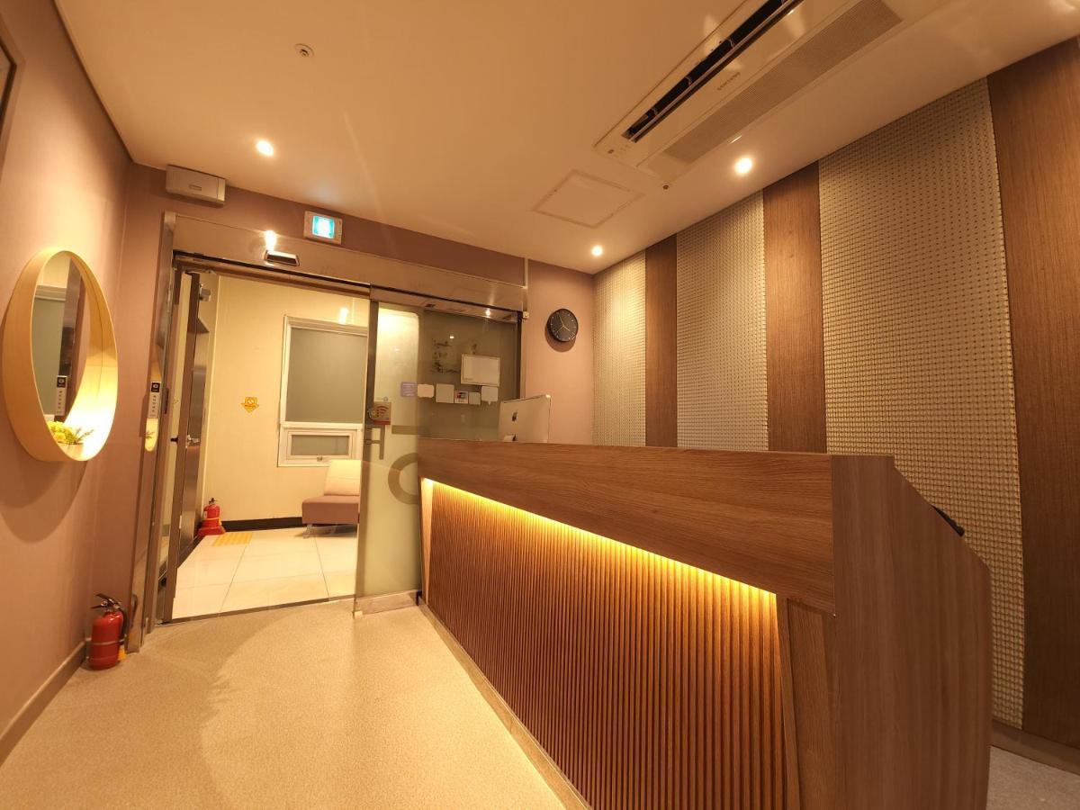 סיאול Oyo Hostel Myeongdong 2 מראה חיצוני תמונה