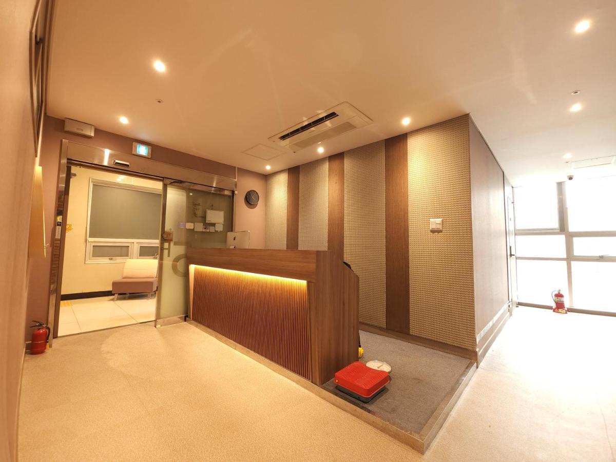 סיאול Oyo Hostel Myeongdong 2 מראה חיצוני תמונה