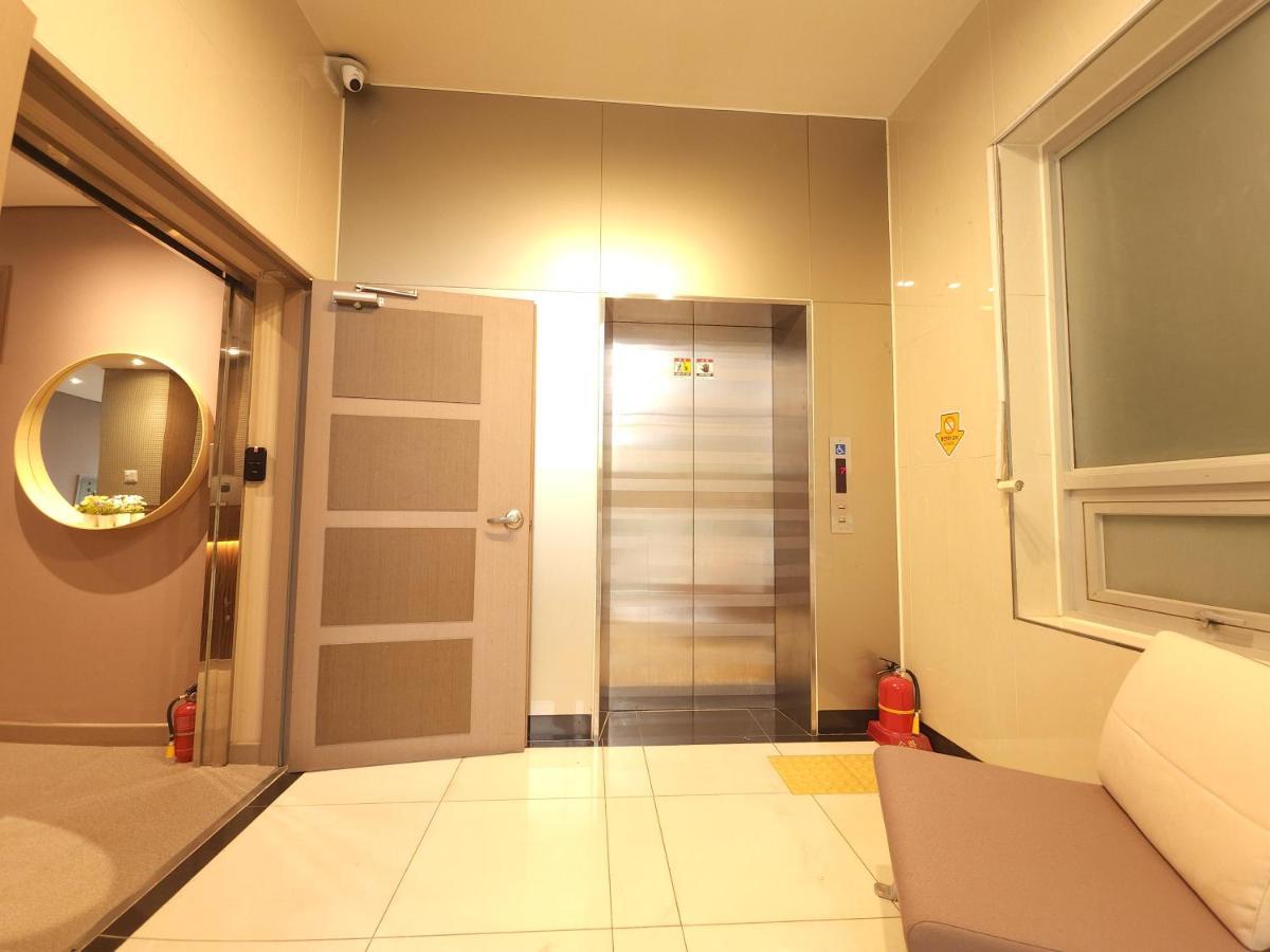 סיאול Oyo Hostel Myeongdong 2 מראה חיצוני תמונה