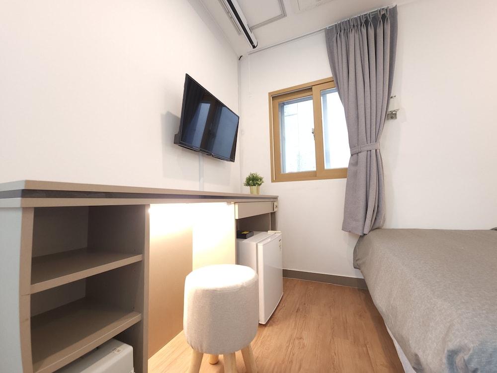 סיאול Oyo Hostel Myeongdong 2 מראה חיצוני תמונה